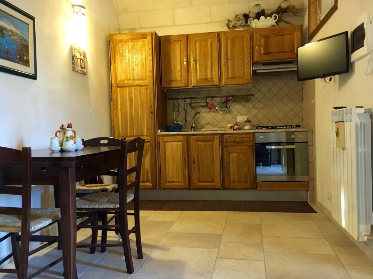 Il Trullo Di Giulietta Acomodação com café da manhã Impalata Exterior foto